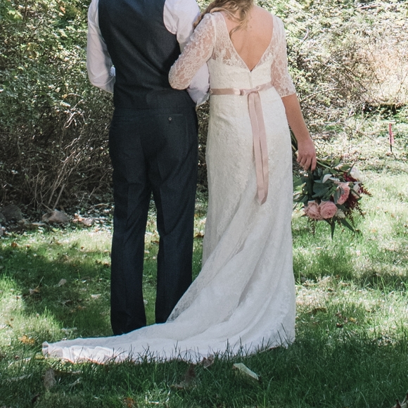 ¾ Sleeve All Over Lace Trumpet Wedding Dress-Size 6/8 - Picture 15 of 17